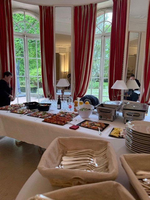 Buffet réalisé par un traiteur